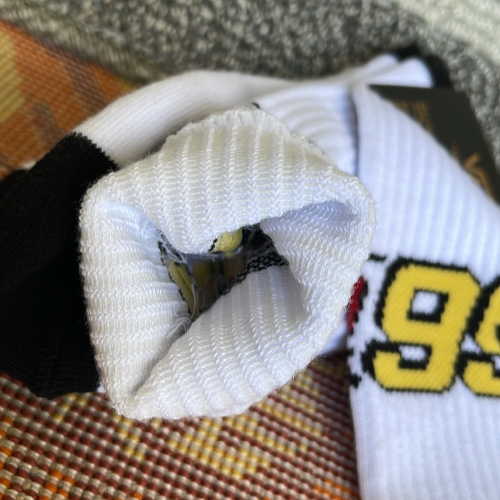 VANS “Off The Wall”  socks - Picture 10 of 10
